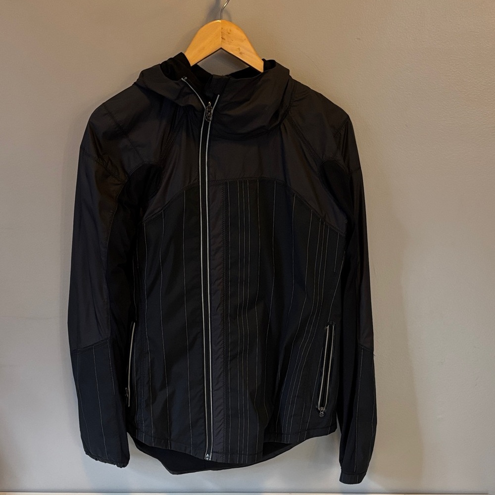 Lululemon Black Windbreaker Jacket